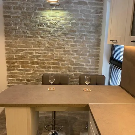 Apartment New Luxury